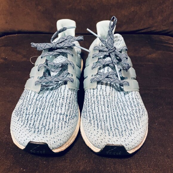 Adidas Ultraboost Ultra boost light blue parley 11 US womens excellent condition - Picture 2 of 9